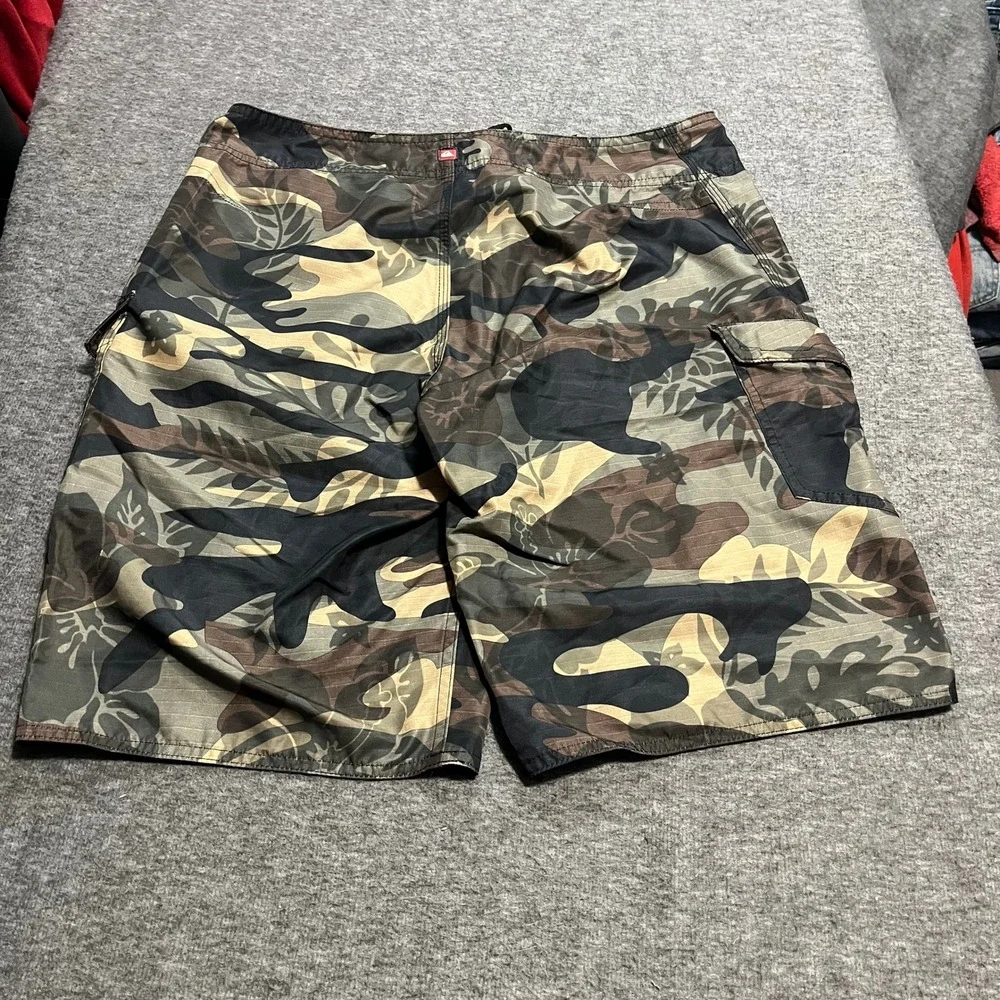 Quiksilver board shorts